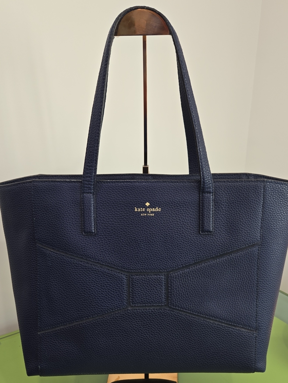 kate spade navy pebbled leather Large tote with bow detail